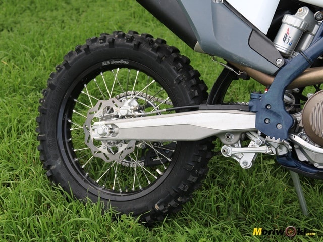 Husqvarna FE 450 Basculante Husqvarna FE 450 Basculante