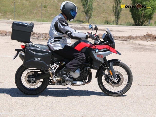 BMW F850GS. Prueba en asfalto. Paso. BMW F850GS. Prueba en asfalto. Paso.