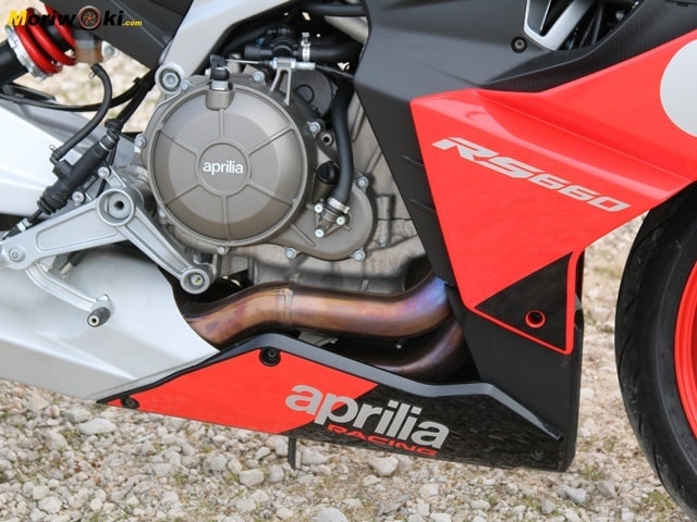Prueba Aprilia RS 660 motor. Prueba Aprilia RS 660 motor.