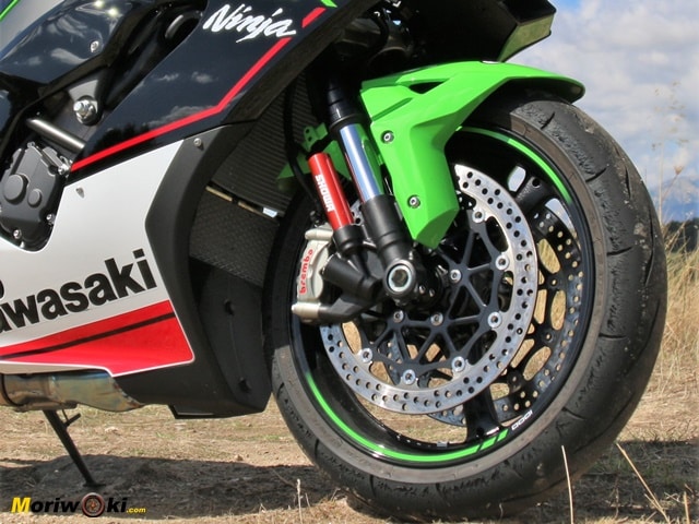 Prueba-Kawasaki-ZX-10R-Frenos Prueba-Kawasaki-ZX-10R-Frenos