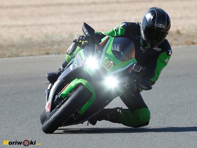 Prueba-Kawasaki-ZX-10R-Luces Prueba-Kawasaki-ZX-10R-Luces
