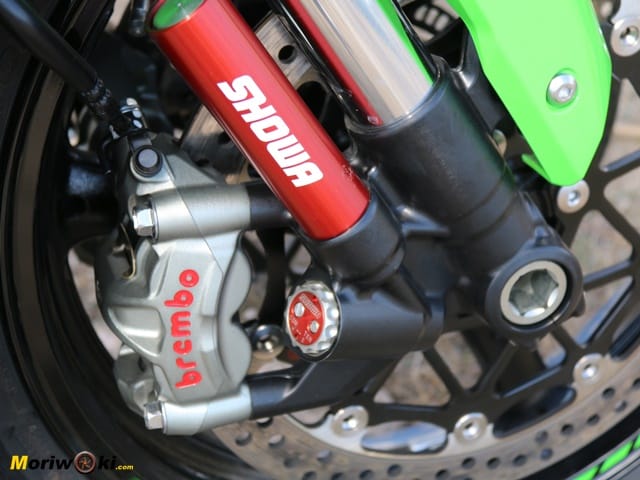 Prueba-Kawasaki-ZX-10R-pinza Prueba-Kawasaki-ZX-10R-pinza