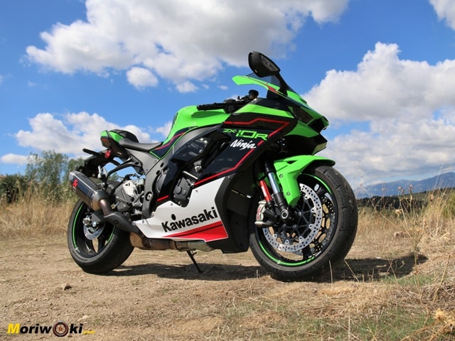 Prueba-Kawasaki-ZX-10R-planta Prueba-Kawasaki-ZX-10R-planta