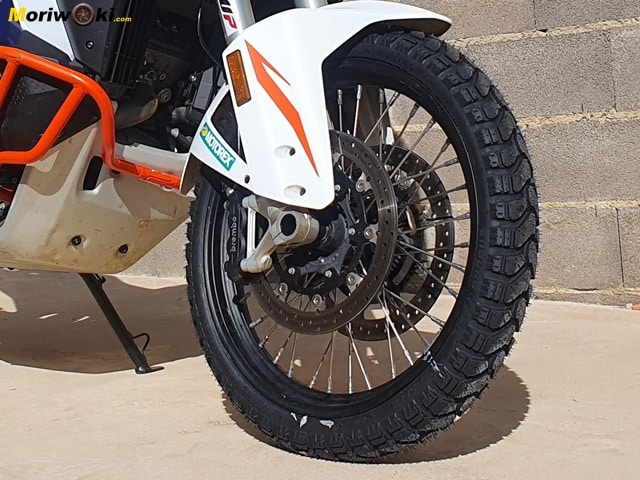 Prueba-KTM-1290-Super-Adventure-R-2021-Neumatico Prueba-KTM-1290-Super-Adventure-R-2021-Neumatico
