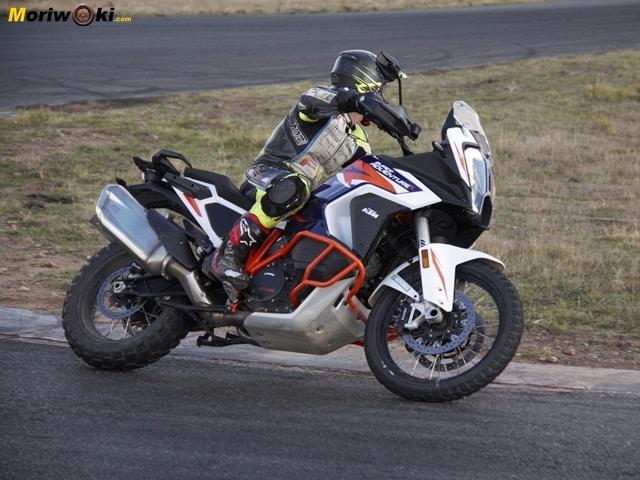 Prueba-KTM-1290-Super-Adventure-R-2021-perfil Prueba-KTM-1290-Super-Adventure-R-2021-perfil