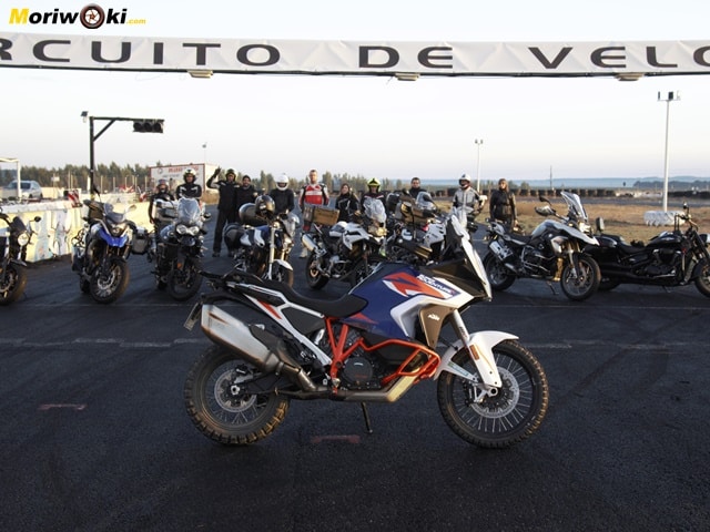 Prueba-KTM-1290-Super-Adventure-R-y-otras Prueba-KTM-1290-Super-Adventure-R-y-otras