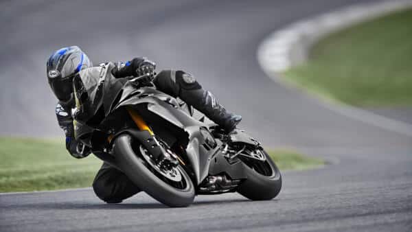 Yamaha R6