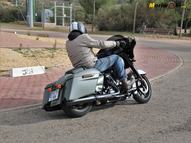 Prueba-Harley-Davidson-Street-Glide-marcha. Prueba-Harley-Davidson-Street-Glide-marcha.