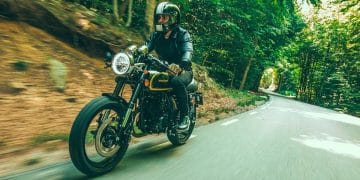 moto retro 125
