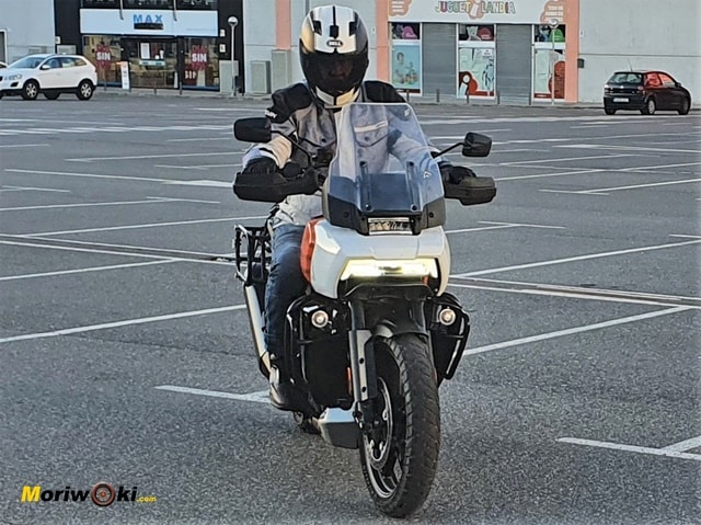 Harley-Davidson-Pan-America-Prueba-a-fondo-Luz-en-marcha Harley-Davidson-Pan-America-Prueba-a-fondo-Luz-en-marcha