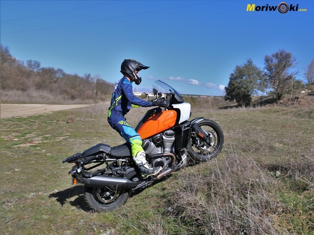 Harley-Davidson-Pan-America-Prueba-a-fondo-en-rampa Harley-Davidson-Pan-America-Prueba-a-fondo-en-rampa