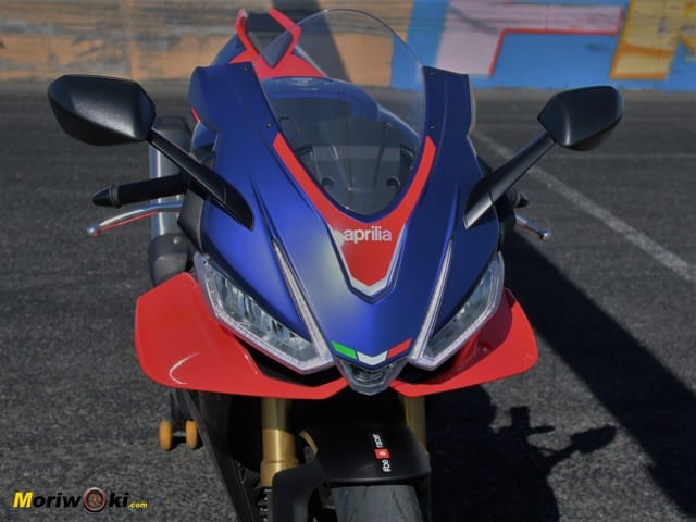 Aprilia RSV4 Factory. Prueba a fondo. Alas Aprilia RSV4 Factory. Prueba a fondo. Alas