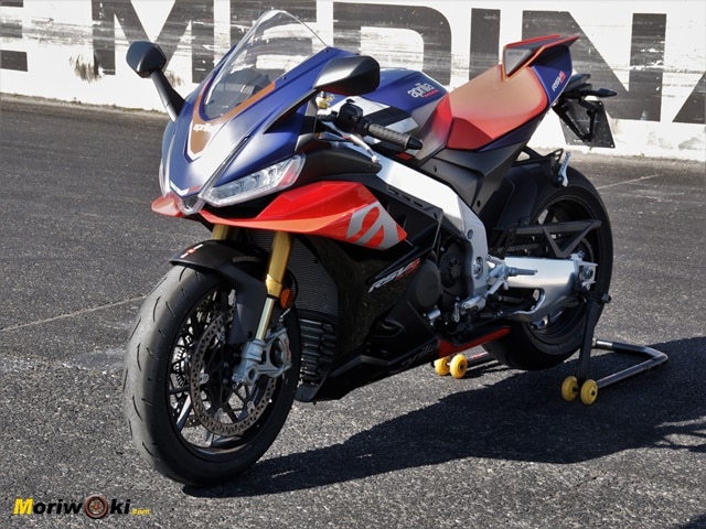 Aprilia-RSV4-Factory.-Prueba-a-fondo.-tres-cuartos Aprilia-RSV4-Factory.-Prueba-a-fondo.-tres-cuartos