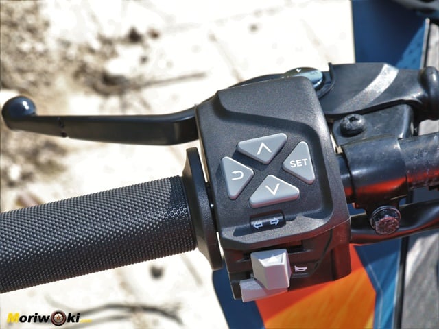 Prueba-KTM-RC-390-pina-izda. Prueba-KTM-RC-390-pina-izda.