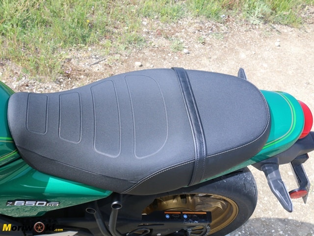 Prueba Kawasaki Z 650 RS Asiento Prueba Kawasaki Z 650 RS Asiento
