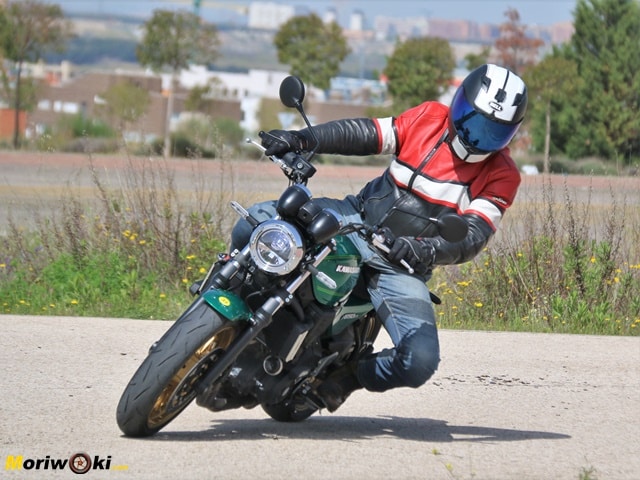 Prueba-Kawasaki-Z-650-RS-Girando Prueba-Kawasaki-Z-650-RS-Girando