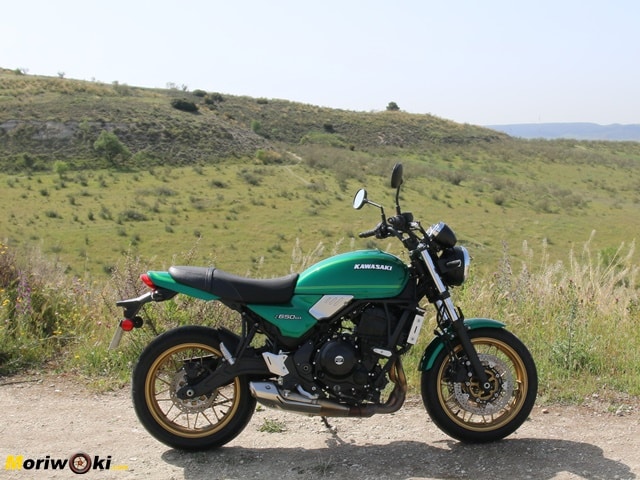 Prueba-Kawasaki-Z-650-RS-Perfil Prueba-Kawasaki-Z-650-RS-Perfil