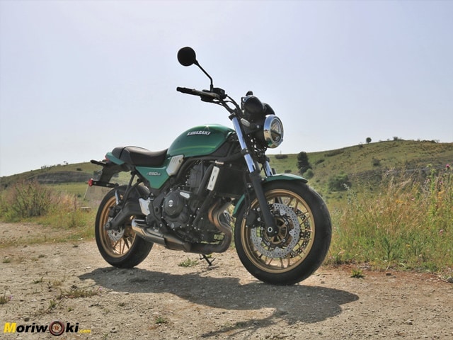 Prueba-Kawasaki-Z-650-RS-Planta Prueba-Kawasaki-Z-650-RS-Planta