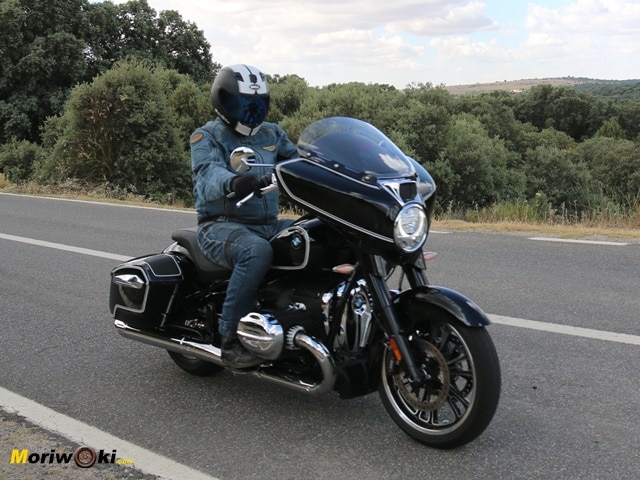 Prueba-BMW-R-18-B-en-marcha Prueba-BMW-R-18-B-en-marcha