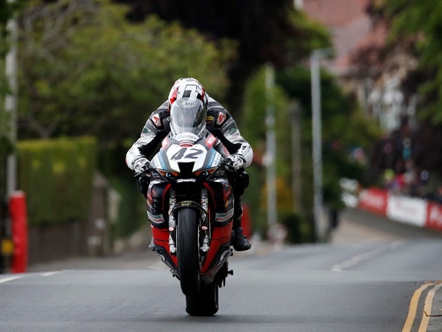 Raul-Torras-y-las-Road-Races-Acoplado