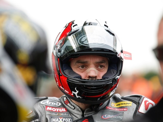 Raul Torras y las Road Races Esperando 2. Raul Torras y las Road Races Esperando 2.