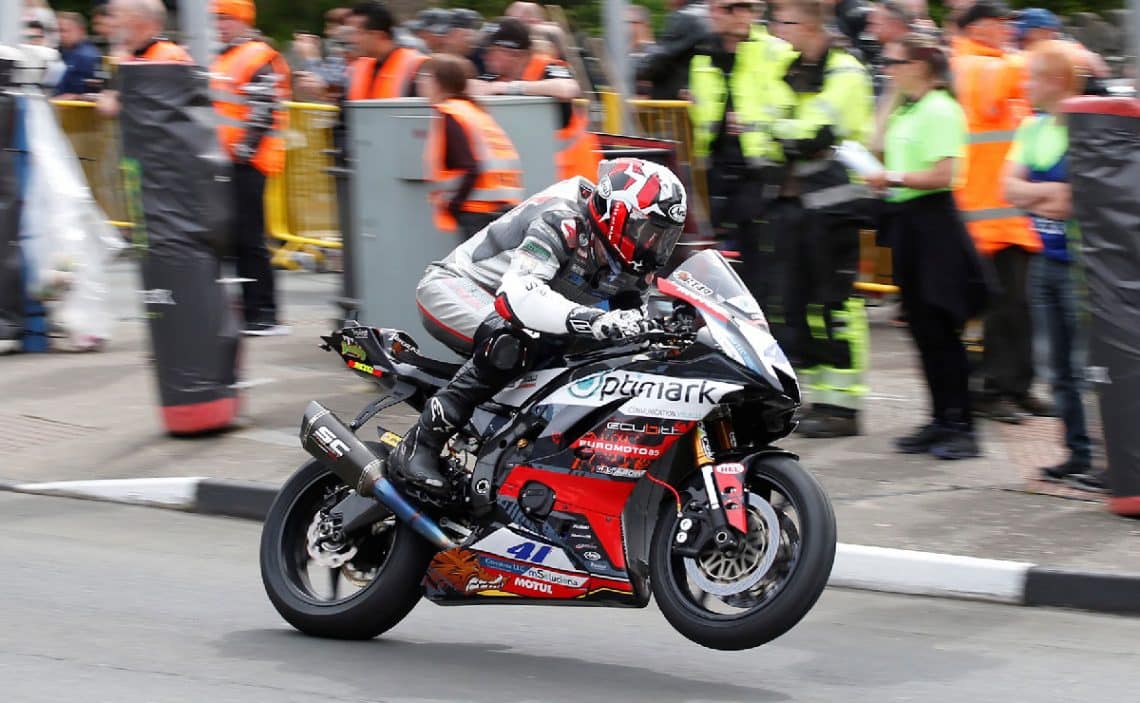 Raul Torras y las Road Races Portada