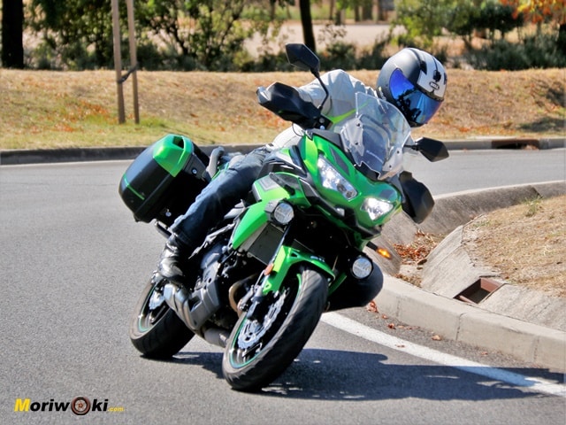 Prueba a fondo Kawasaki Versys 650 2022 de poster Prueba a fondo Kawasaki Versys 650 2022 de poster