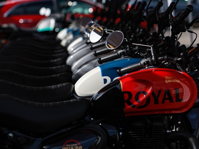 Royal_Enfield_HNTR350 Depositos asientos
