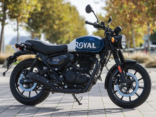 Royal_Enfield_HNTR350 En azul