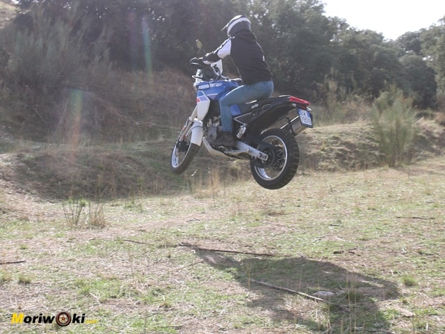 Prueba a fondo Aprilia Tuareg 600 700 flotando Prueba a fondo Aprilia Tuareg 600 700 flotando