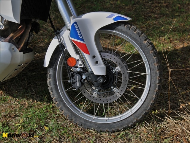 Prueba a fondo Aprilia Tuareg 600 Tren delantero Prueba a fondo Aprilia Tuareg 600 Tren delantero