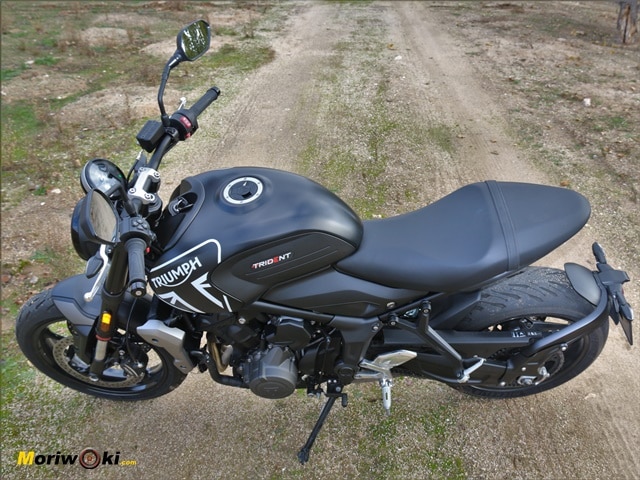 Prueba a fondo Triumph Trident 660 posicion 2