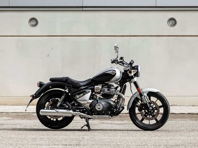Prueba Royal Enfield-SuperMeteor650-Valencia-08Royal_Enfield_Super_Meteor_650-208