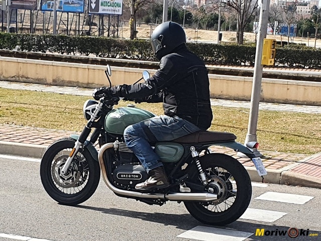Prueba Brixton Cronwel 1200 pasado