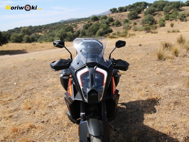 Prueba KTM 1290 Super Adventure S 2023 pantalla