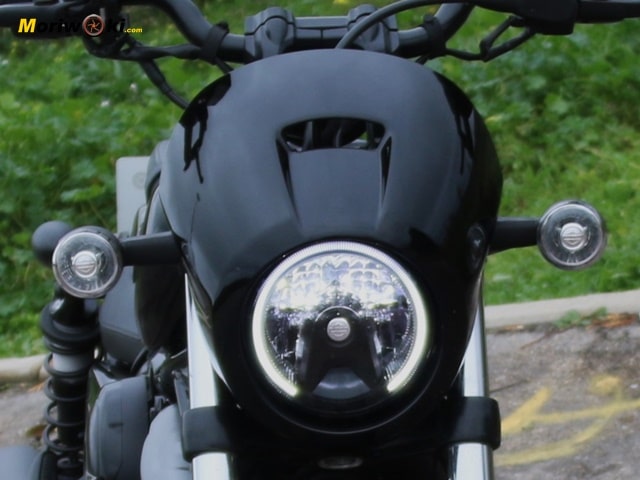 Harley Davidson Nightster 975 Las apariencias engañan faro Harley Davidson Nightster 975 Las apariencias engañan faro