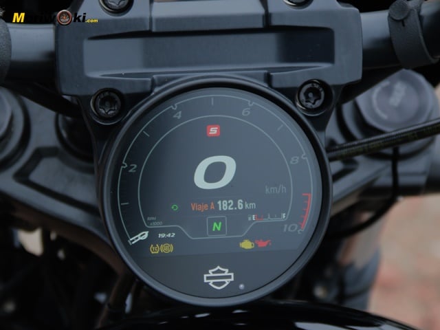 Harley Davidson Nightster 975 Las apariencias engañan reloj Harley Davidson Nightster 975 Las apariencias engañan reloj