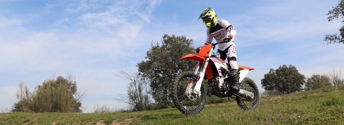 KTM-250-SX-F-2024-a-fondo-portada-1