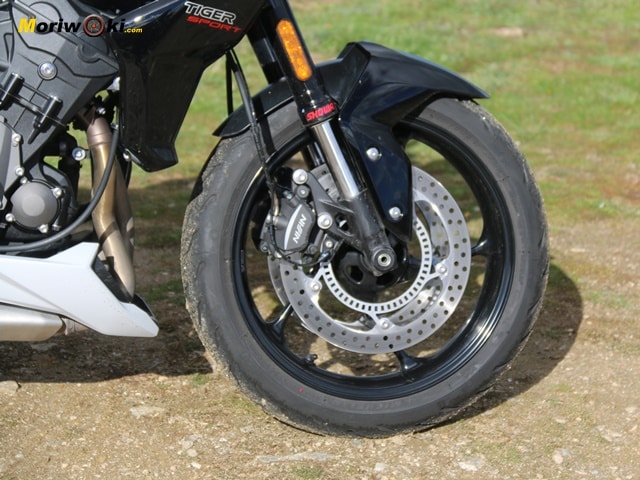 Triumph Tiger 660 Sport a fondo Portada freno Triumph Tiger 660 Sport a fondo Portada freno