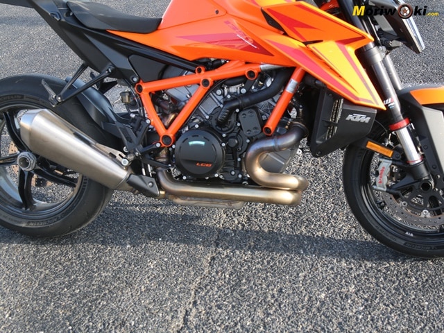 KTM 1390 Super Duke R Escape KTM 1390 Super Duke R Escape