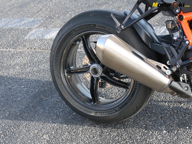 KTM 1390 Super Duke R Power 6 Michelin KTM 1390 Super Duke R Power 6 Michelin