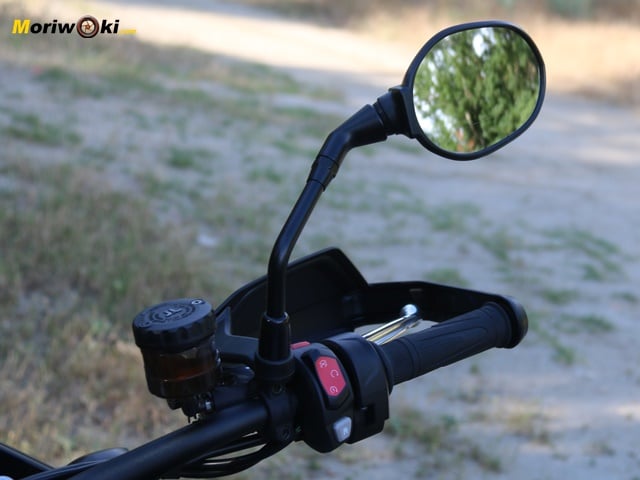 Prueba Triumph Tiger 850 Sport Retrovisor