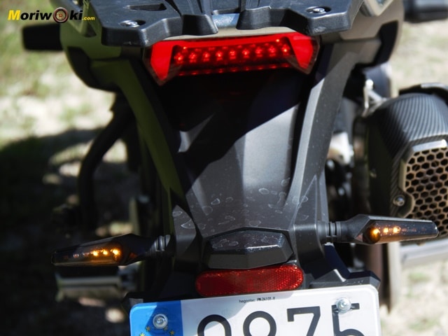 Voge 525DSX Prueba a fondo luces traseras Voge 525DSX Prueba a fondo luces traseras