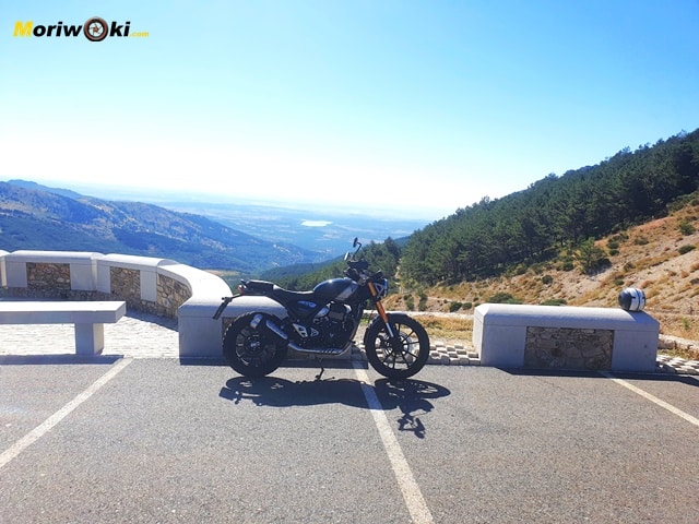 Prueba Triumph Scrambler 400 X panorama