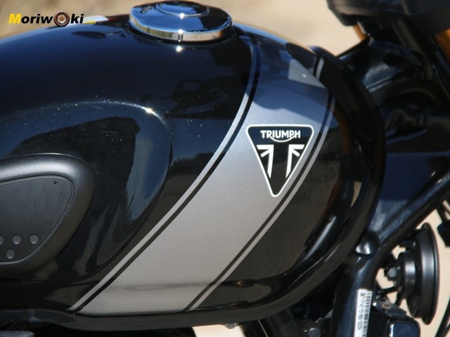 Prueba Triumph Scrambler 400 X deposito Prueba Triumph Scrambler 400 X deposito