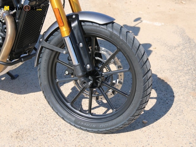 Prueba Triumph Scrambler 400 X horquilla Prueba Triumph Scrambler 400 X horquilla