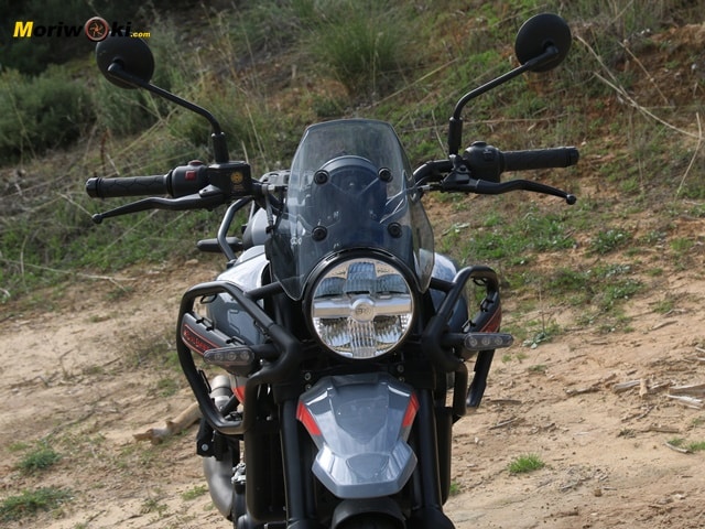 Prueba Royal Enfield Himalayan 450 Faro Prueba Royal Enfield Himalayan 450 Faro