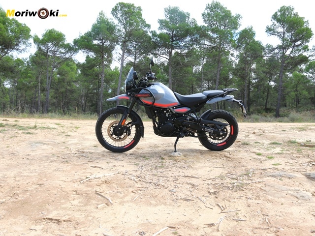 Prueba Royal Enfield Himalayan 450 Perfil Prueba Royal Enfield Himalayan 450 Perfil