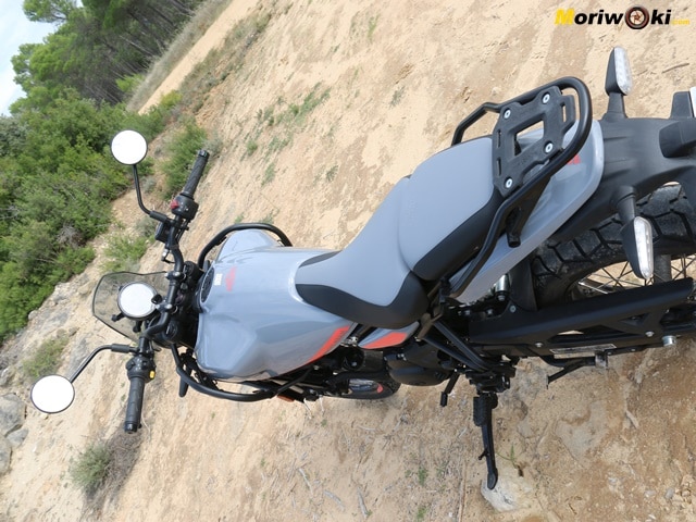 Prueba Royal Enfield Himalayan 450 Silueta Prueba Royal Enfield Himalayan 450 Silueta